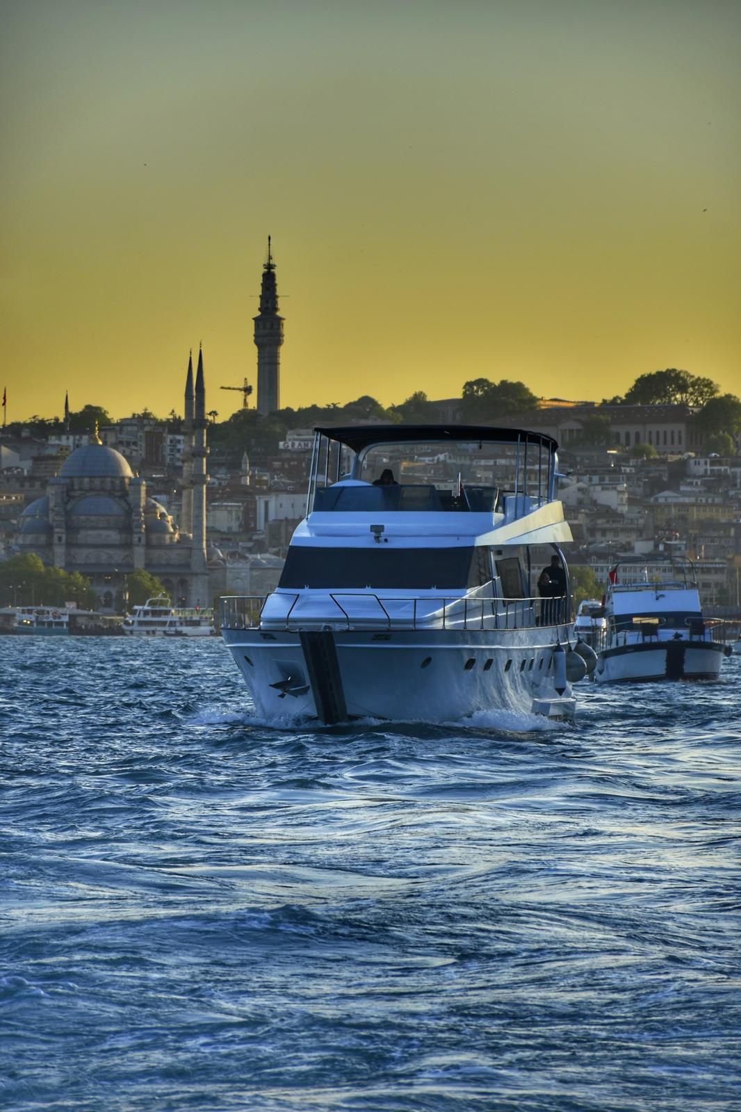 Mare E yatı, fotoğraf 9